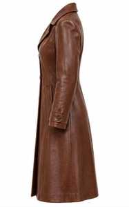 Manteau trench en cuir marron pour femme avec fermeture boutonnée longue - Product Image 4