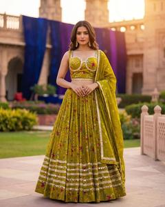 Ensemble Lehenga Malaika Chaniya Choli en pur coton, coupe ample, longueur ras du sol, style ethnique, avec dentelle miroir évasée de 8 mètres, pour Navratri - Product Image 1