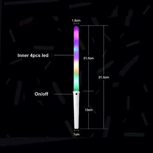 Palitos de Luz LED de 31.5cm para Fiestas, Palitos de Algodón de Azúcar de Plástico con Luz LED, Palitos Luminosos de Malvavisco de Colores - Product Image 4