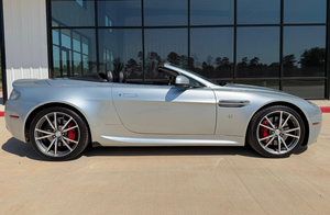 รถยนต์ 2012 V 8 Vantage Roadster สำหรับขาย - Product Image 3
