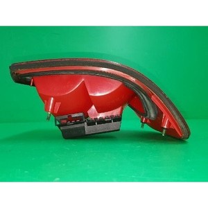ไฟท้ายมือสอง รุ่น A8 ด้านขวา 4D0945096 - Product Image 4