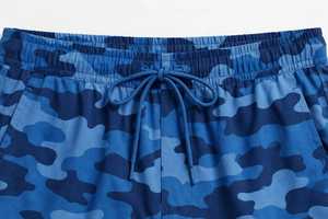 Shorts de bain pour homme en polyester léger, camouflage bleu, séchage rapide, taille élastique avec cordon de serrage - Product Image 5