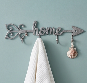 El mejor gancho de pared con diseño de flecha en metal plateado con acabado pulido a espejo, perfecto para un almacenamiento elegante de abrigos y toallas en el hogar. - Product Image 2