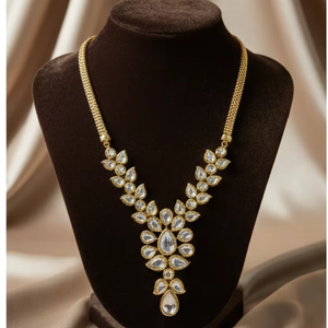Elegante conjunto de joyería con diamantes americanos y acabado en oro, collar y aretes para novias, bodas y fiestas, diseño de calidad de exportación. - Product Image 1