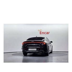 Kia K5 Noblesse 2023, 33,312 km, Caja de Cambios Automática, Asientos de Cuero, Cámara Trasera, Volante a la Izquierda - Product Image 4