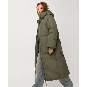 Veste matelassée personnalisée pour femme, collection hiver 2026, haute qualité, avec capuche, en duvet, long manteau d'hiver, nouveau design, OEM - Product Image 4