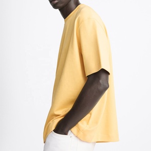 T-shirt noir en polyester tricoté pour homme, 220 grammes, col oversize, manches courtes, coupe ample, style streetwear décontracté, anti-rétrécissement - Product Image 3