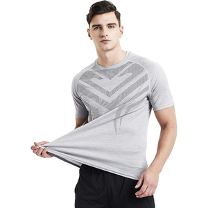 เสื้อยืดคอกลมแขนสั้นสีเทาสำหรับผู้ชาย ทรงปกติ ผ้าเจอร์ซีย์คอตตอน 100% สีพื้นเรียบง่าย ดีไซน์เรียบ - Product Image 6