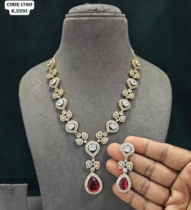 Élégant ensemble collier et pendentif en rubis rouge taille poire, plaqué or jaune, bijoux de mariage de luxe blancs pour femme, serti griffe - Product Image 2