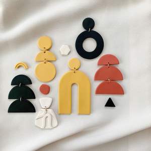 Pendientes de Resina Premium, Diseño Elegante Hecho a Mano para una Durabilidad Prolongada, para Fiestas, Uso Casual y Festivo - Product Image 4