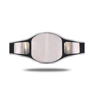 Cinturón Deportivo de Lucha Libre GLOWING NEON INDUSTRY Gn400 de Cuero PU con Placas Plateadas y Correa Negra Unisex - Product Image 1