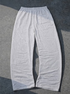 Pantalons en molleton amples personnalisés avec patchs brodés de haute qualité, style streetwear, vente en gros de joggers streetwear - Product Image 2