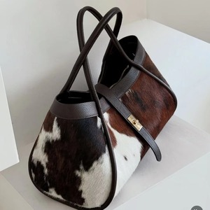 Luxury Genuine Leather Hair on Hide Handmade <b>Zipper</b> <b>Tote</b> Bag Vintage Lightweight Portable Daily Use Shoulder Bag - Product Image 5