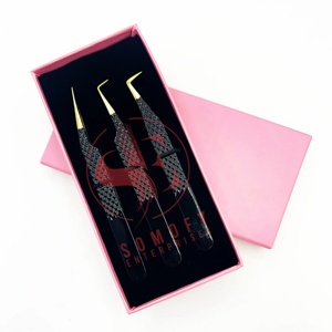 Logo personnalisé professionnel Durable adhérence parfaite pointe en fibre fine 90 degrés pince à cils en acier inoxydable ensemble d'extension en gros - Product Image 1