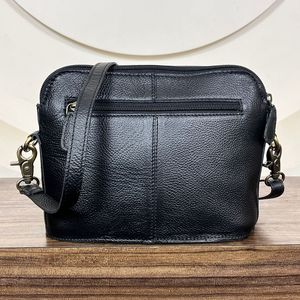 Bolsos Bandolera de Cuero Estilo Western Vintage 777 Lucky, Bolso Cruzado con Diseño Floral Grabado a Mano, Correa Ajustable, Bolsos Elegantes para Mujer - Product Image 5