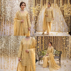 Ensemble haut de gamme en soie JMC avec broderie de sequins et travail de fil, style Plazzo Dupatta - Product Image 2