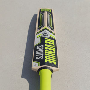 Bate de Críquet de Diseño Clásico OEM, Madera con Aspecto Natural, Logotipo Personalizado, Calidad Premium, Ecológico, Ligero, Color Personalizado, Pelota Dura - Product Image 4