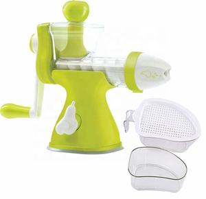 Exprimidor Manual de Plástico para Naranja, Limón y Lima con Cuerpo Resistente y Flujo de Jugo Suave para Uso Diario - Product Image 4