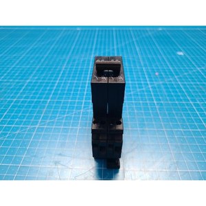 PHOENIX CONTACT TMC 2 M1 120 6A ใช้แล้วตามสภาพที่มีอยู่ อะไหล่อุปกรณ์เซมิคอนดักเตอร์รุ่นเก่า - Product Image 1