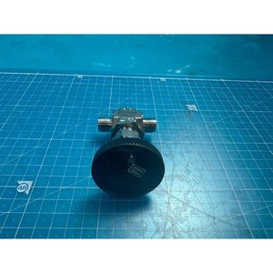 Valve à aiguille en acier inoxydable Swagelok SS-1RS6, utilisée comme pièce détachée pour équipement semi-conducteur Legacy - Product Image 5
