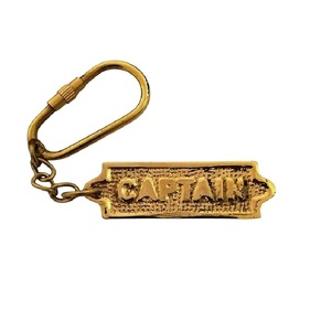 Llavero Antiguo de Latón Hecho a Mano con Diseño de Capitán Pirata Marítimo, Ligero, Estilo Náutico Vintage para Llaves de Coche, Bicicleta y Hogar - Product Image 5