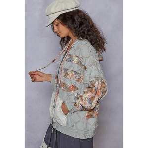Chaqueta vaquera lavada con parche floral y encaje con cremallera POL para mujer - Product Image 3