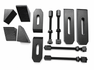Kit de serrage pour fraiseuse M6 de 24 pièces avec écrous à fente en T de 8 mm, goujons, blocs de positionnement et pinces de positionnement pour le maintien d'objets sur tour - Product Image 1