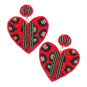 Nouveau Design Belle À La Main Perlé Broderie Coeur Boucles D'oreilles Mignon Élégant Fantaisie À La Mode Unisexe À La Mode Dernier Luxe - Product Image 1