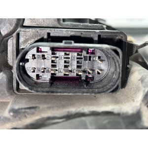 ไฟหน้ามือสอง C-class ด้านซ้าย A2059061506 - Product Image 6