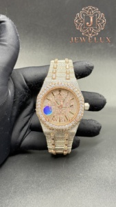 Reloj de Diamantes Moissanite Estilo Hip Hop al por Mayor para Distribuidores de Joyería, Boutiques de Moda y Vendedores en Línea Disponible para la Venta - Product Image 1