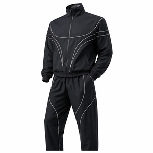 Conjunto Deportivo Reflectante Negro para Hombre, Chaqueta Cortavientos Ligera y Pantalones Jogger, Ropa Deportiva con Logotipo Personalizado, Ropa Deportiva Urbana - Product Image 5