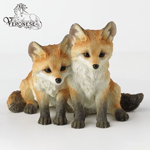 Thiết kế veronese-Sói Trắng ngồi trong Tuyết-bức tượng nhựa sang trọng vẽ tay để trang trí nhà-sưu tập nghệ thuật - Product Image 3