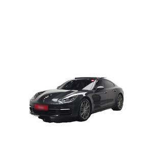 Pour Porsche Panamera 3.0 AWD avec caméra arrière, sièges en cuir, modèle juin 2020, 33 307 km - Product Image 1