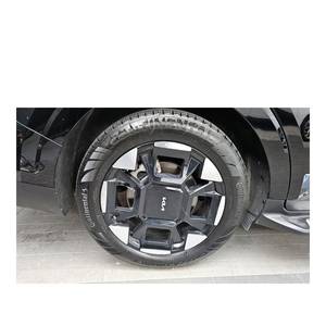 Kia Carnival 2024, Limousine haut de gamme 9 places, essence, boîte automatique, sièges en cuir, caméra de recul, 39 034 km - Product Image 5