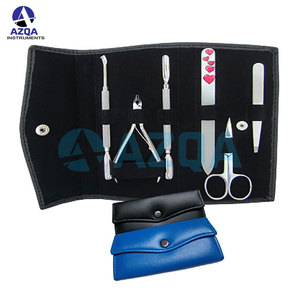 Kit de manucure et pédicure pour tout-petits en acier inoxydable avec étui, coupe-ongles, repousse-cuticules, limes et pinces - Product Image 3