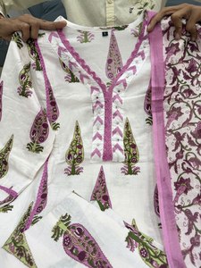 <b>Elevate</b> Your Ethnic Wardrobe This Elegant Jaipuri Cotton Salwar Kameez Set Modern Style Premium Soft Cotton Fabric for Party - Product Image 5