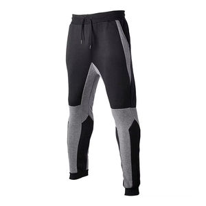 Conjunto Deportivo para Hombre, Tela Elástica de Alta Calidad, Perfecto para Gimnasio, Actividades al Aire Libre y Estilo de Vida Activo - Product Image 4