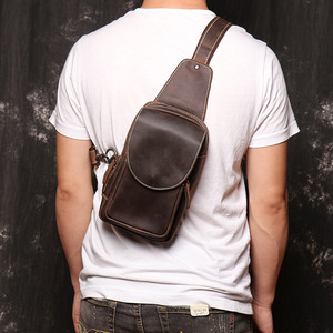 Sac de poitrine et bandoulière en cuir véritable pour homme avec fermeture éclair, style vintage tendance, design portable - Product Image 6