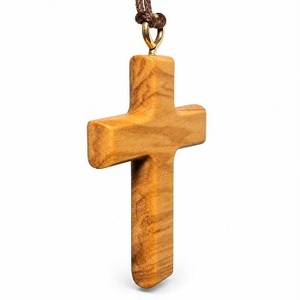 Collar con Colgante de Cruz de Madera Moderno Hecho a Mano Personalizado, Ecológico, con Logotipo Grabado, Navidad, F S International - Product Image 1