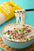 Rice Noodle Healthy Instant Food Dried 400g Vietnam High Quality Ready For Daily Meals in Bag Packaging OEM/ODM Wholesale
