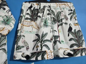 Pijama de Algodón Orgánico 100% con Estampado de Animales de la Selva, Estilo Indio, Conjunto de Pijama Corto, Ropa de Dormir al por Mayor - Product Image 3