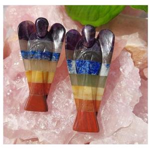 Figurines d'anges en cristal des sept chakras ou pierres précieuses collées, best-sellers, pour la méditation ou le yoga, disponibles en gros. - Product Image 1