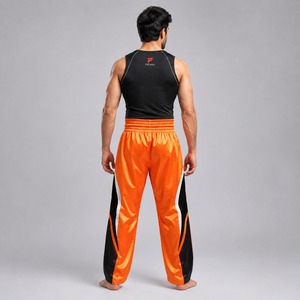 Pantalons de kick-boxing modernes offrant une construction de qualité supérieure, un confort respirant et une coupe athlétique pour les passionnés d'arts martiaux. - Product Image 2