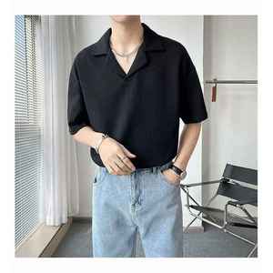 Polo d'extérieur pour homme en tissu respirant et confortable, à manches courtes, pour un style de vie actif, vêtements décontractés, fournisseur de marques privées - Product Image 3
