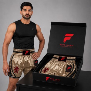 Pantalones cortos profesionales de Muay Thai hechos con materiales de primera calidad para máxima comodidad, agilidad y durabilidad. - Product Image 6