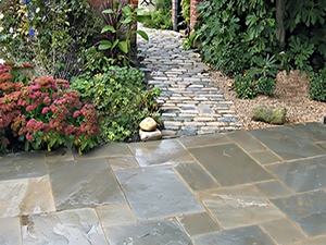 Carreaux de quartzite vert du Himachal avec bords sciés et surface naturelle pour revêtements de sol, revêtements muraux et projets extérieurs - Product Image 2