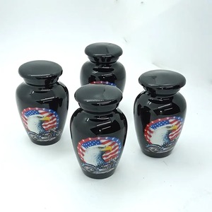 Urne funéraire noire avec motif d'aigle chauve, style américain, conteneur pour cendres d'adultes, pour cendres humaines, avec sac en velours gratuit - Product Image 4