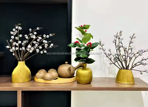 En gros Personnalisé Sculpté En Laiton Fleur Vase De Luxe Grand Pot De Table Vase De Haute Qualité Offres Spéciales par Azora industries - Product Image 3