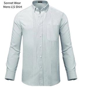 Chemise à manches longues rayée pour homme avec col et poignets contrastés boutonnés - Product Image 1