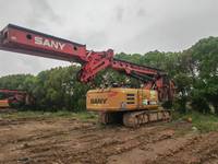 Foreuse rotative SANY SR285, couple de 285 kNm, poids de 100 tonnes, puissance de 300 kW, pour fondations de pieux de ponts et de ports